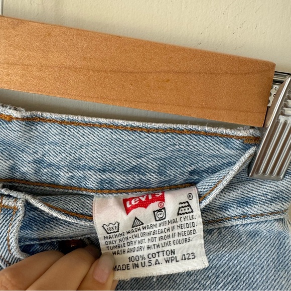 Vintage Levi’s 501 Shorts Size 23 - Picture 3 of 3